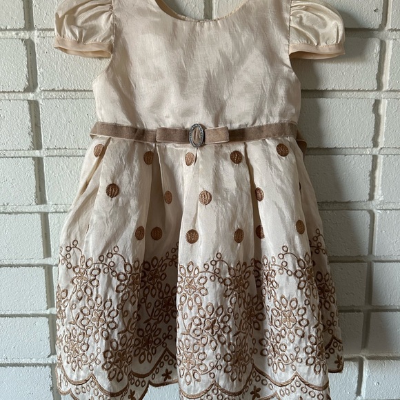 Embroidery Party Dress - Picture 4 of 5